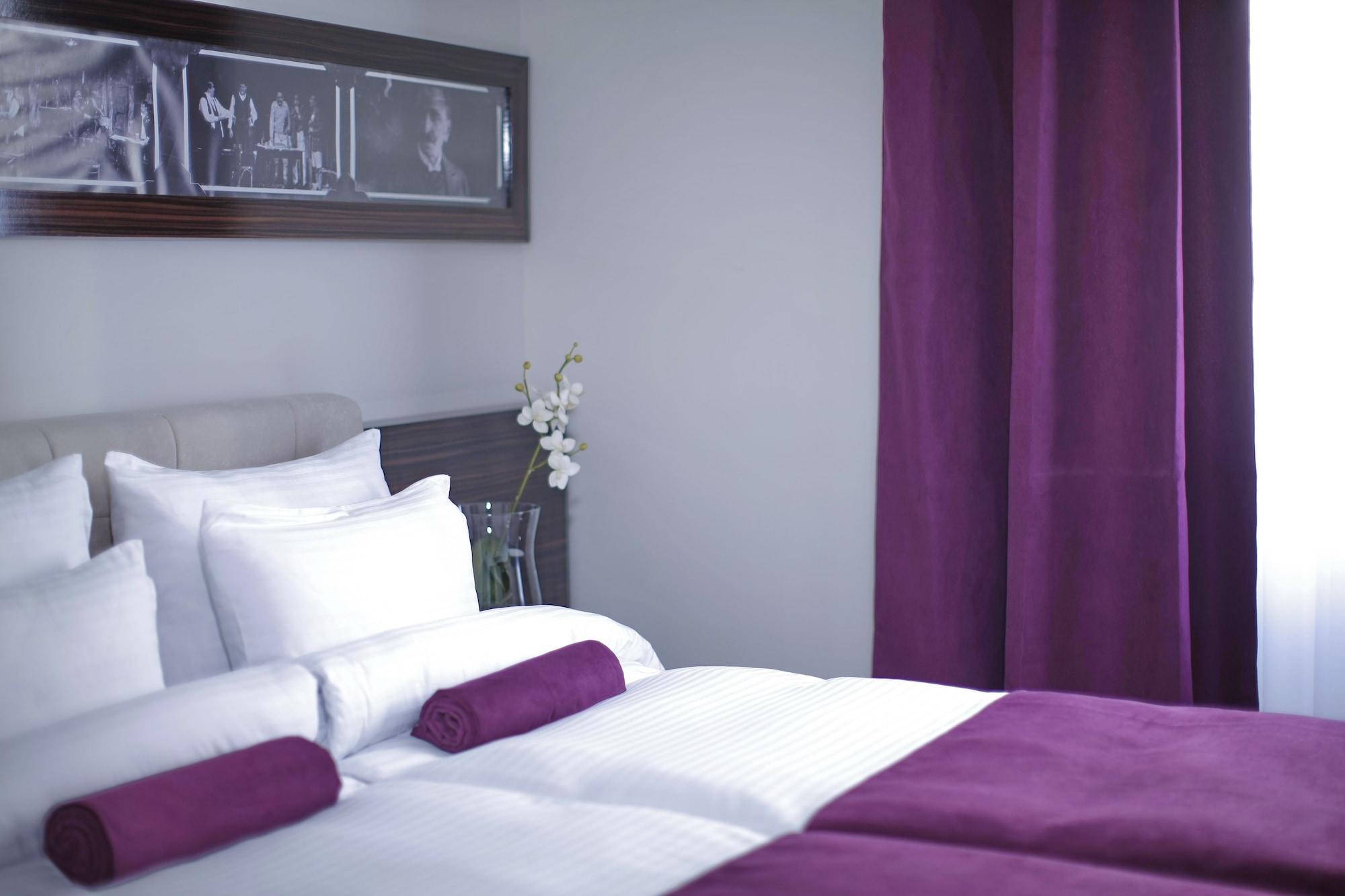 Hotel Theater Belgrade Garni Exterior photo