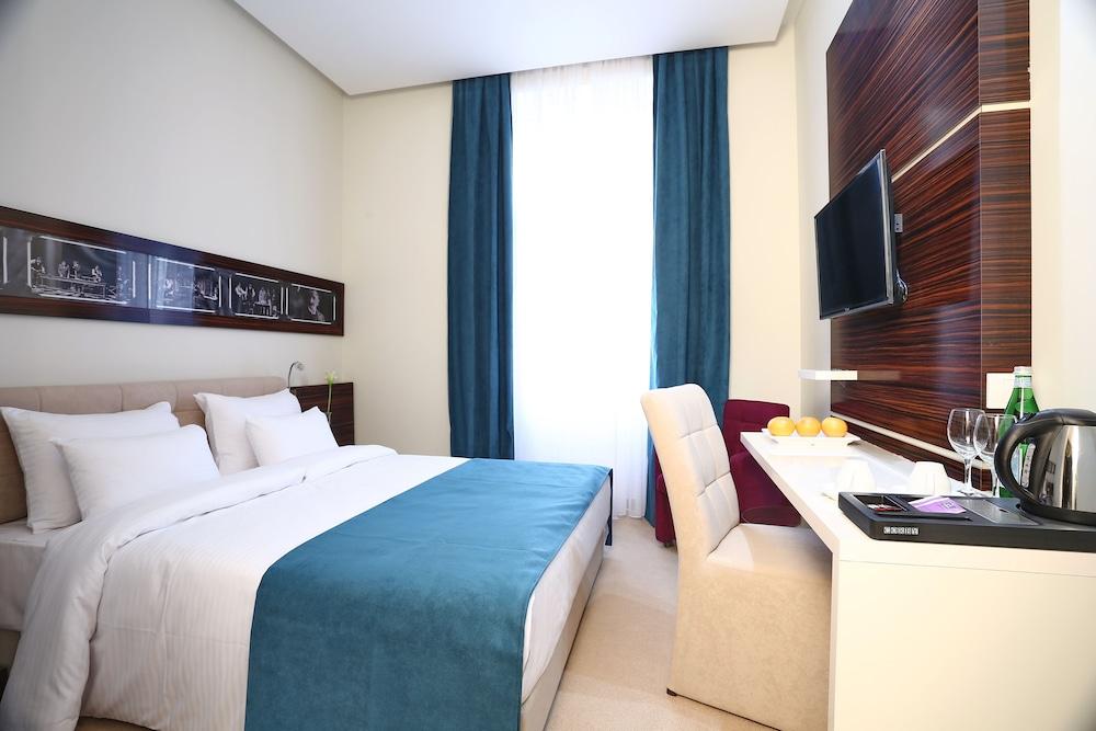 Hotel Theater Belgrade Garni Exterior photo
